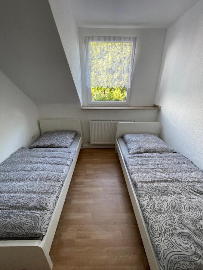Guenstiges Apartment Gelsenkirchen Schalke Экстерьер фото