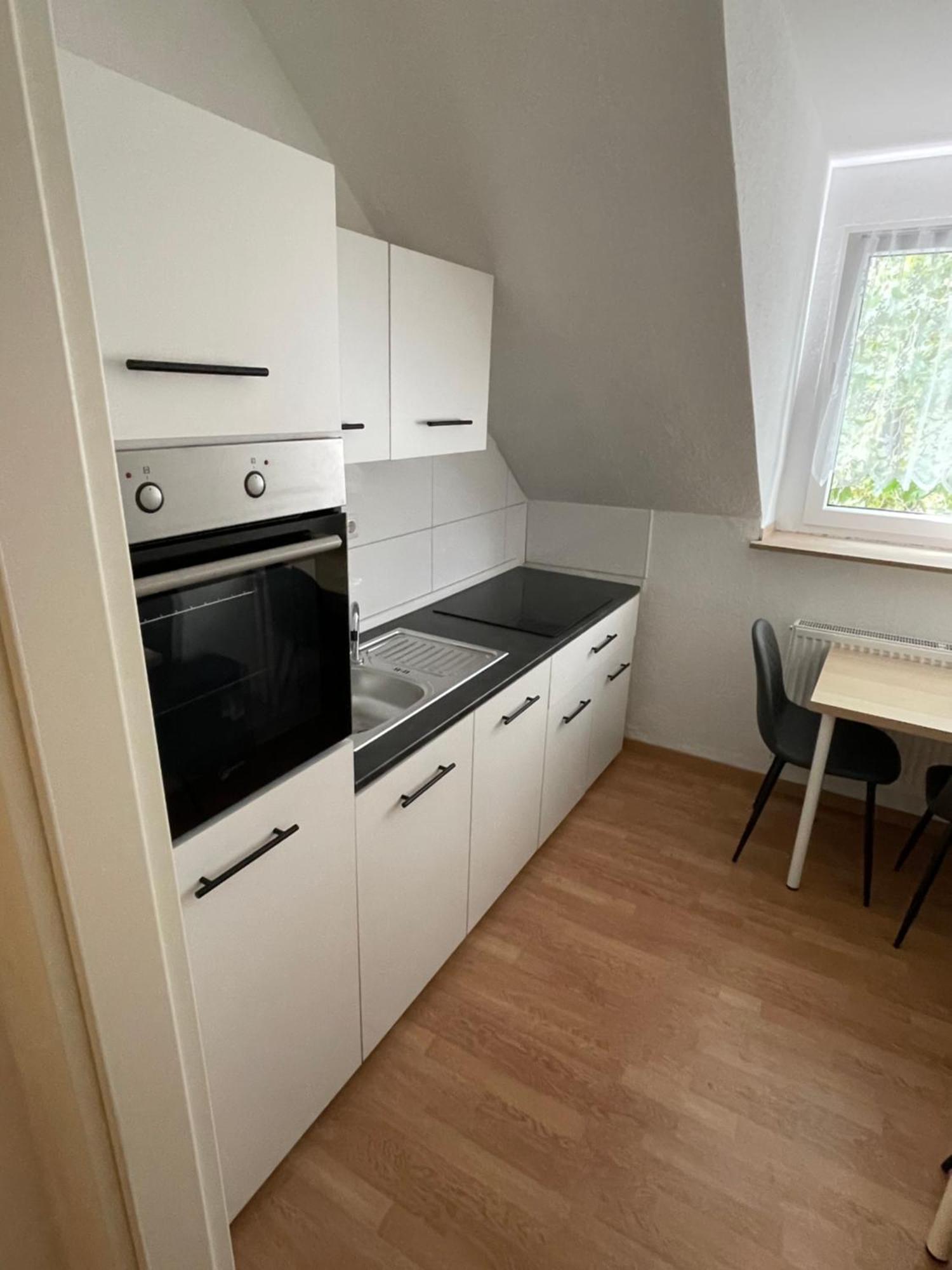 Guenstiges Apartment Gelsenkirchen Schalke Экстерьер фото