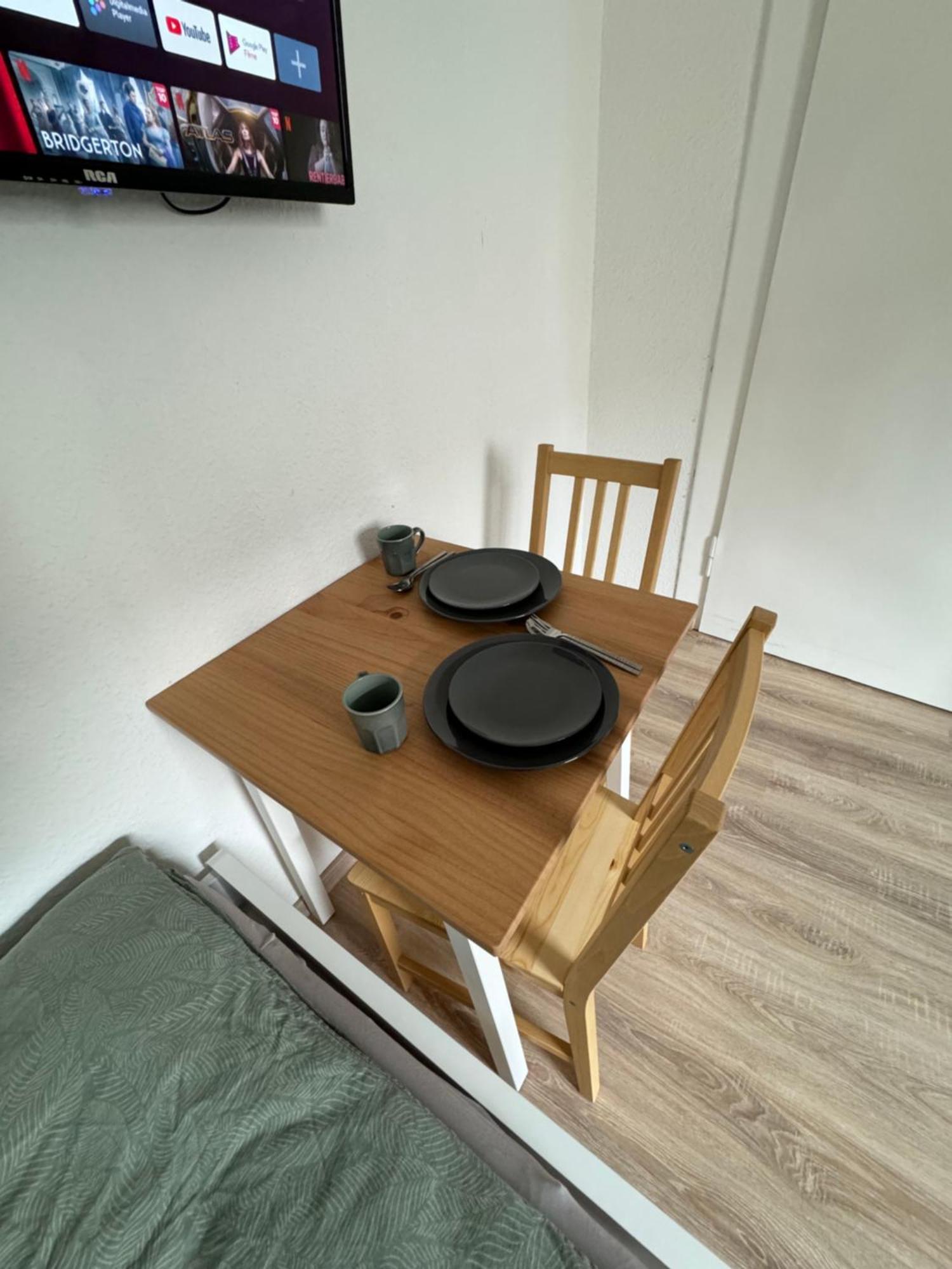 Guenstiges Apartment Gelsenkirchen Schalke Экстерьер фото